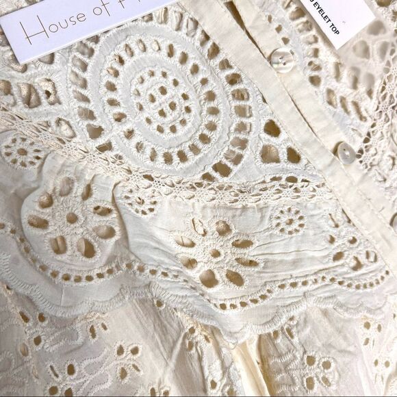 -House of Harlow 1960 Ecru Eyelet Top NWT - Picture 5 of 7